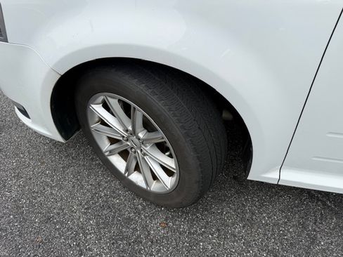 Used 2019 Ford Flex Limited image 19