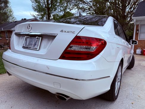 Used 2014 Mercedes-Benz C 300 4MATIC Sedan image 2