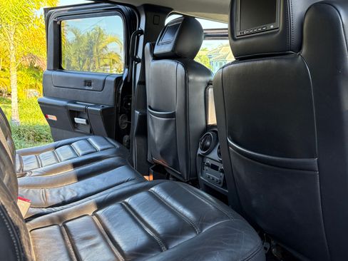 Used 2007 HUMMER H2 image 13