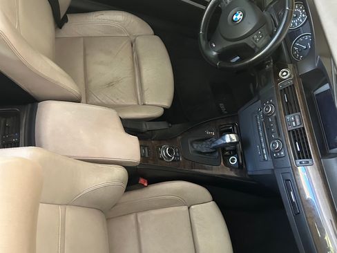 Used 2013 BMW 335i Convertible RWD image 7