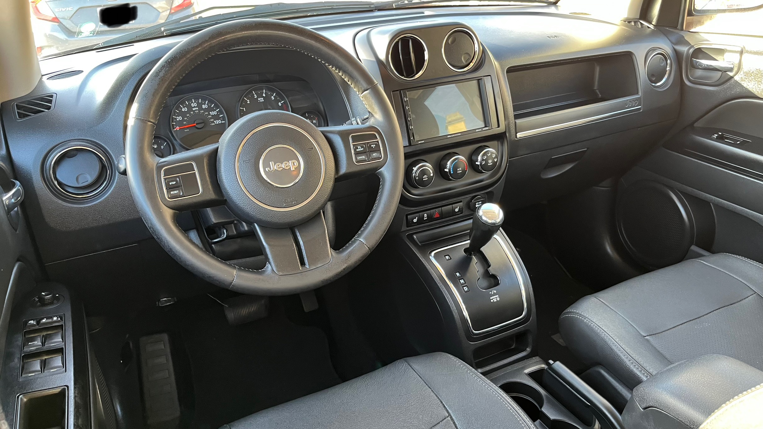 Used 2012 Jeep Compass Latitude w/ Sun/Sound Group FWD image 15