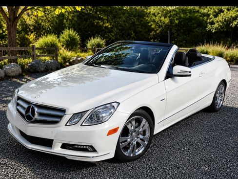 Used 2012 Mercedes-Benz E 350 Cabriolet image 2