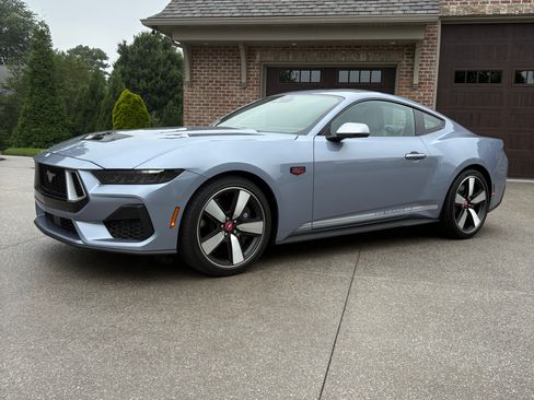 Used 2025 Ford Mustang GT Premium w/ 60th Anniversary Package RWD image 1