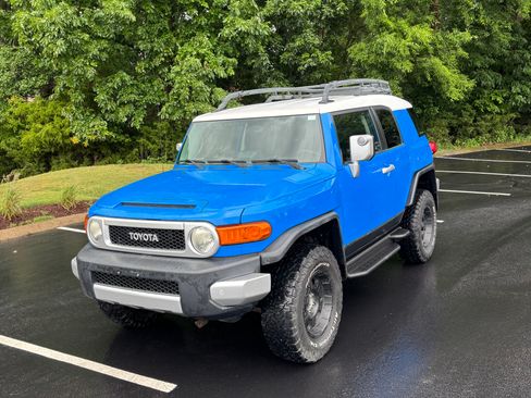 Used 2007 Toyota FJ Cruiser 4WD image 6