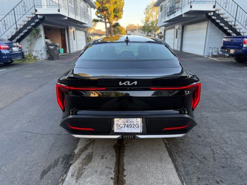 Used 2025 Kia K4 image 6