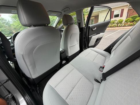 Used 2022 Kia Rio S w/ Technology Package FWD image 25