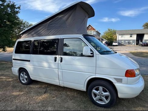 Used 2002 Volkswagen Eurovan MV image 10