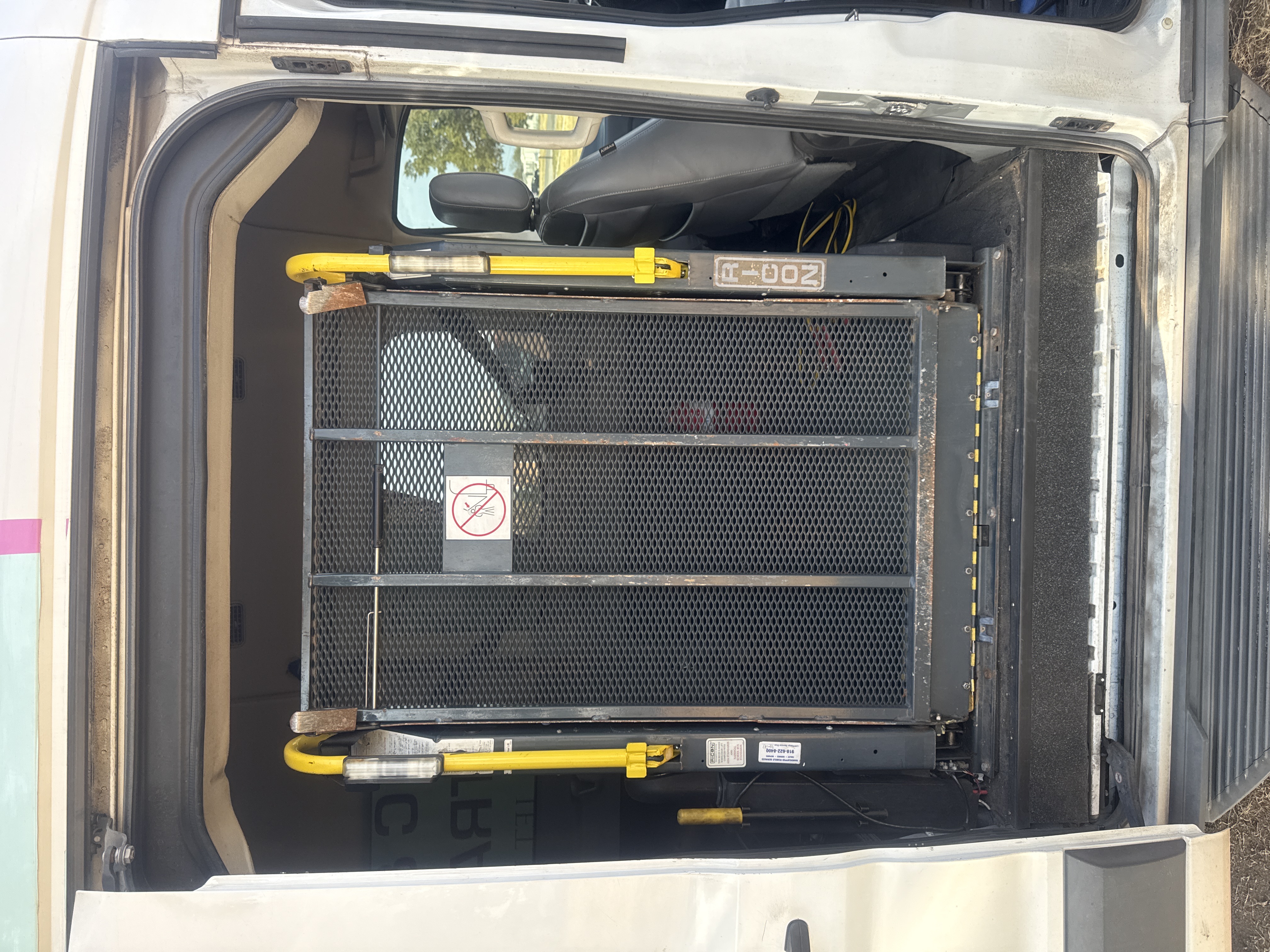 Used 2017 Ford Transit 350 XL RWD image 5