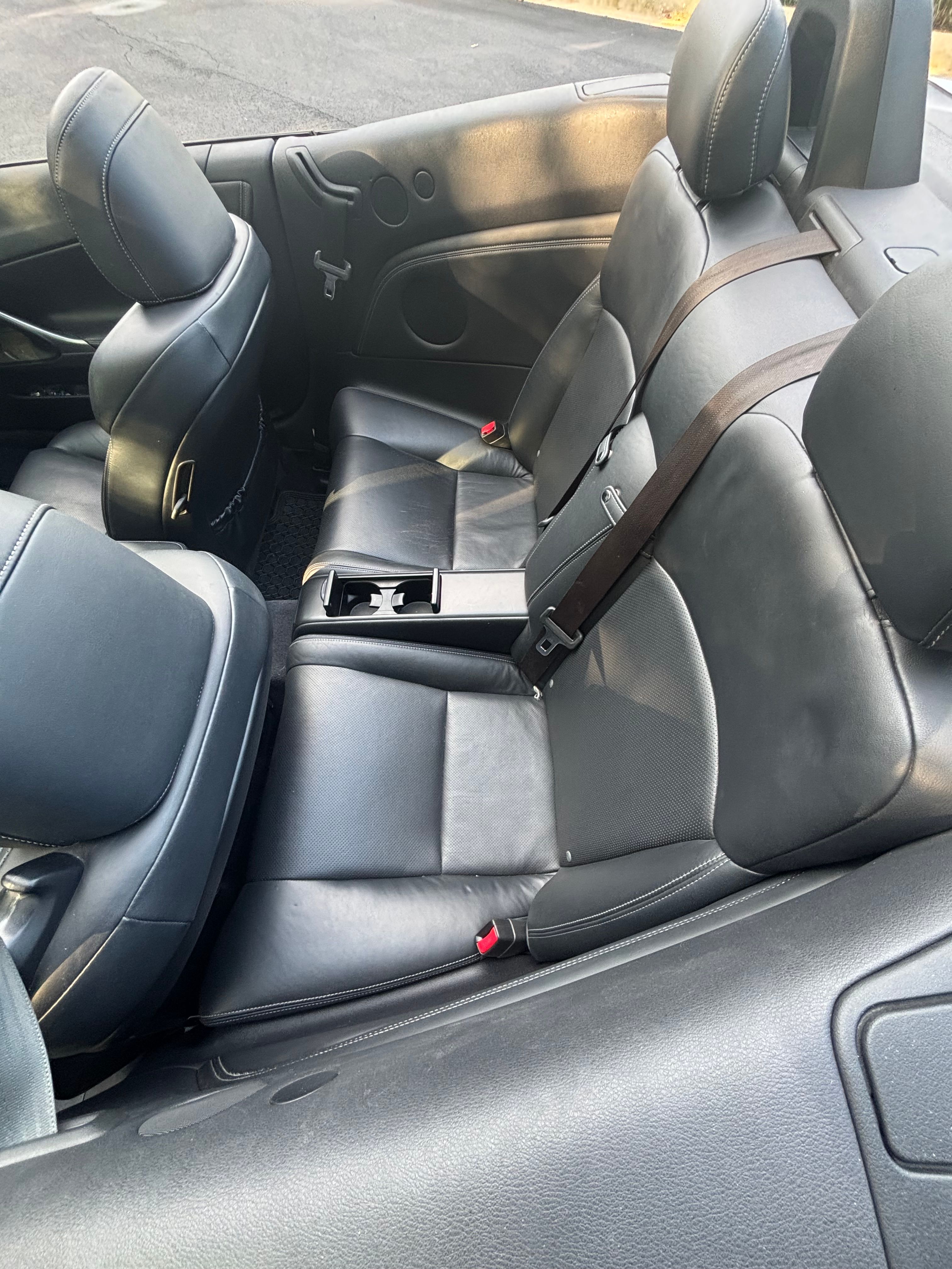 Used 2011 Lexus IS 250C w/ Luxury Pkg RWD image 25