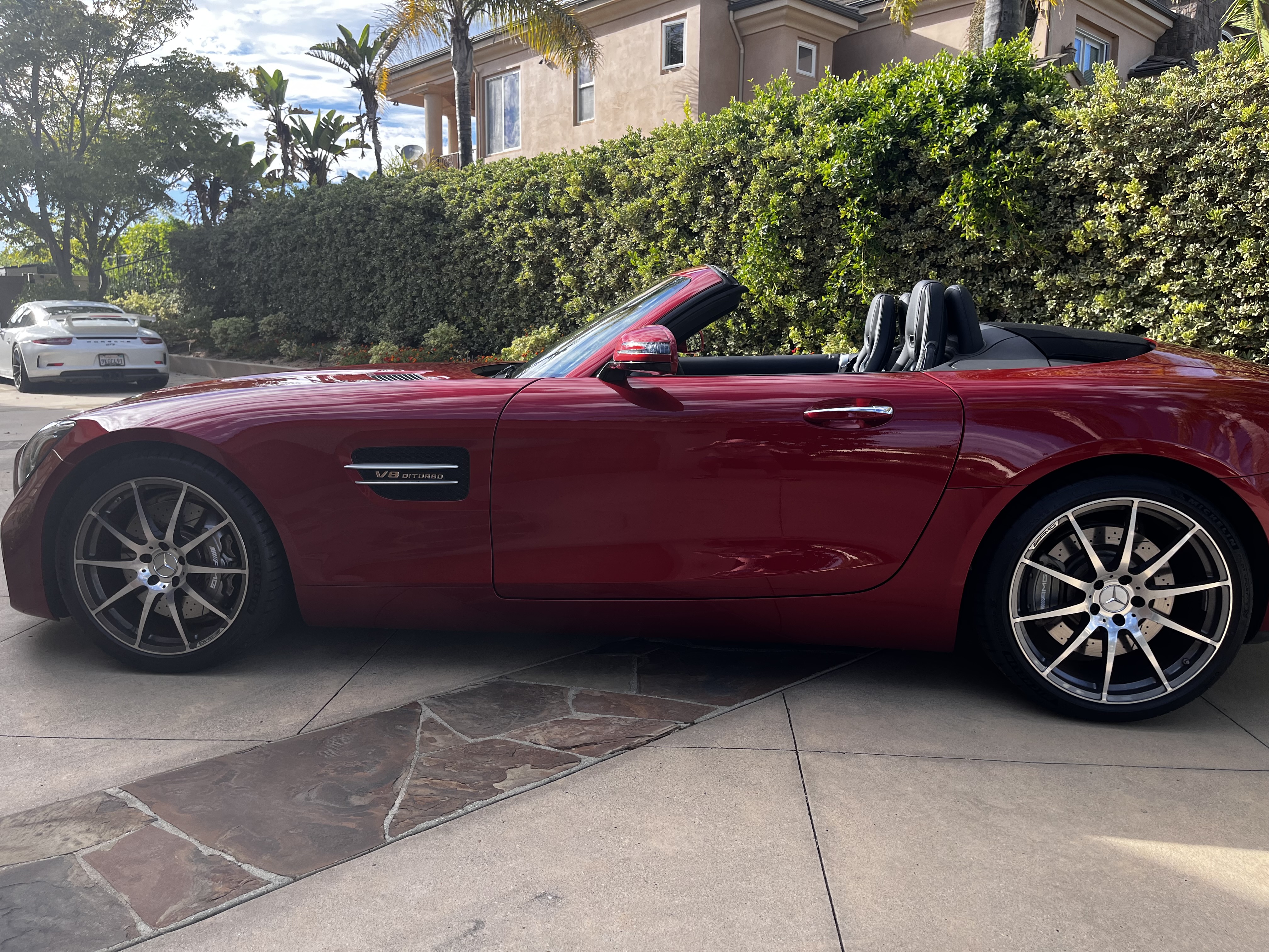 Used 2018 Mercedes-Benz AMG GT Roadster image 9