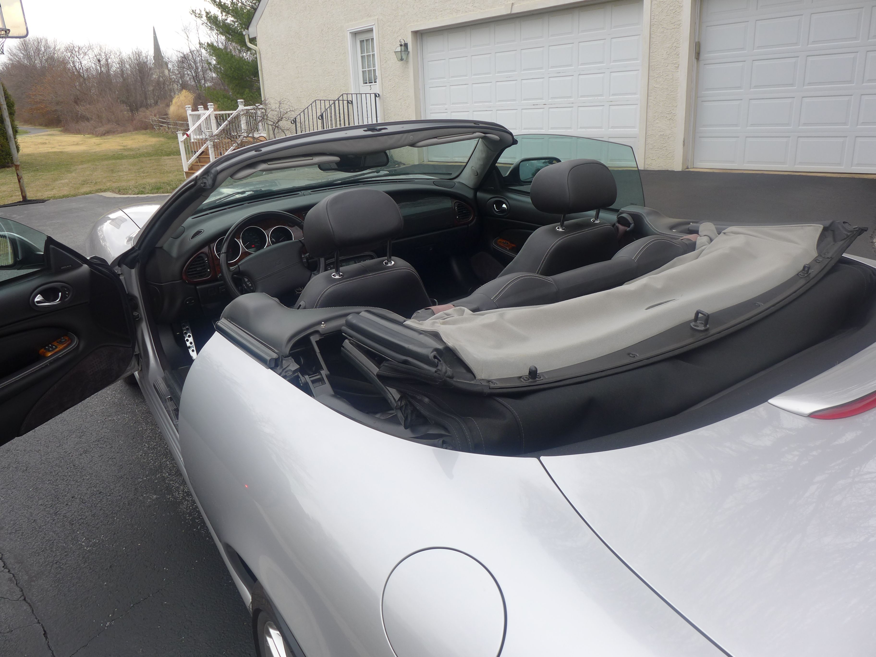 Used 2006 Jaguar XK8 Convertible RWD image 4