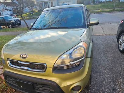 Used 2013 Kia Soul + w/ Audio Pkg