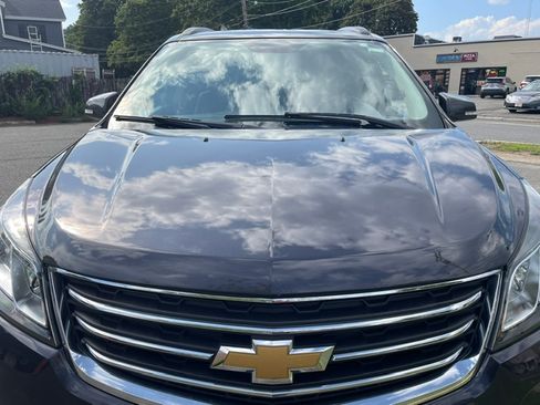 Used 2015 Chevrolet Traverse LT AWD/4WD image 4