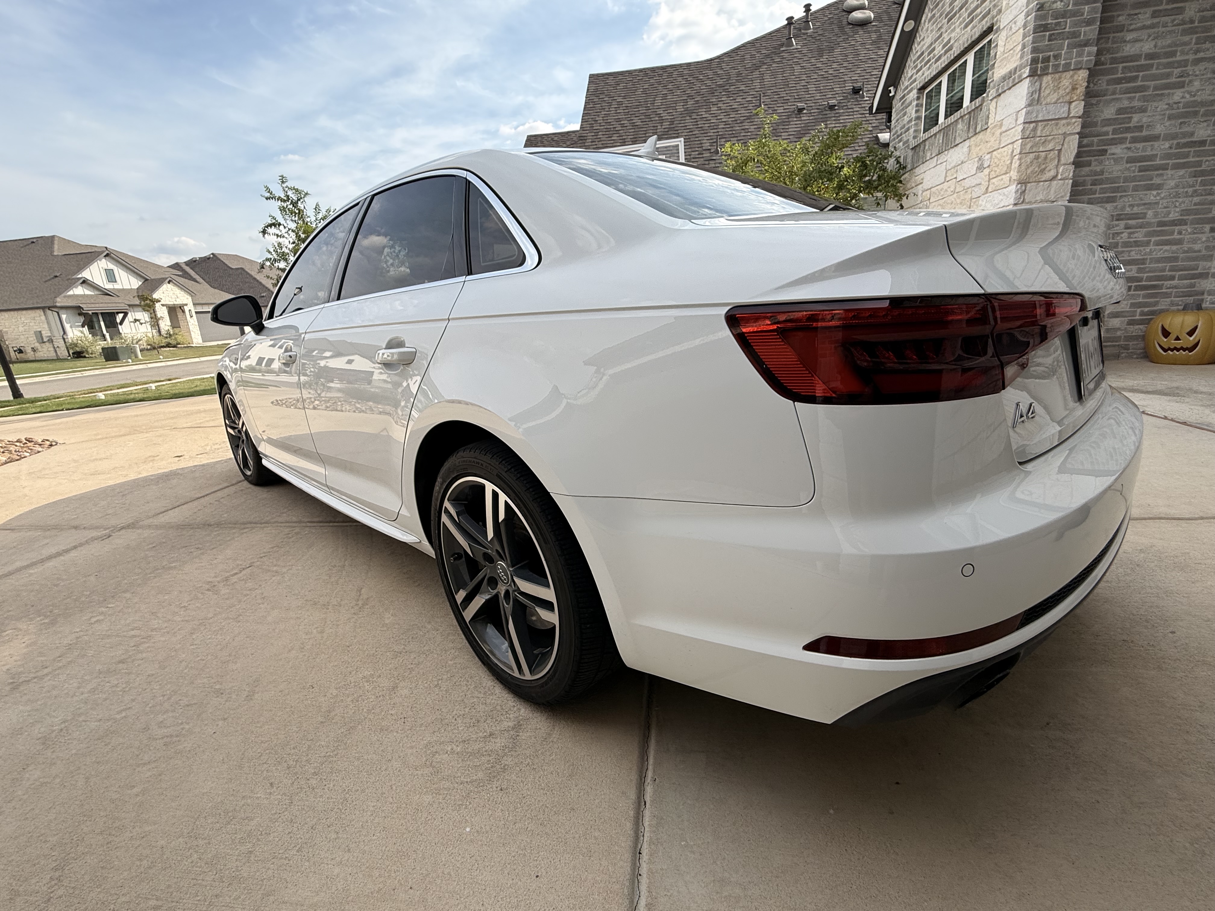 Used 2017 Audi A4 2.0T Premium Plus AWD/4WD image 14