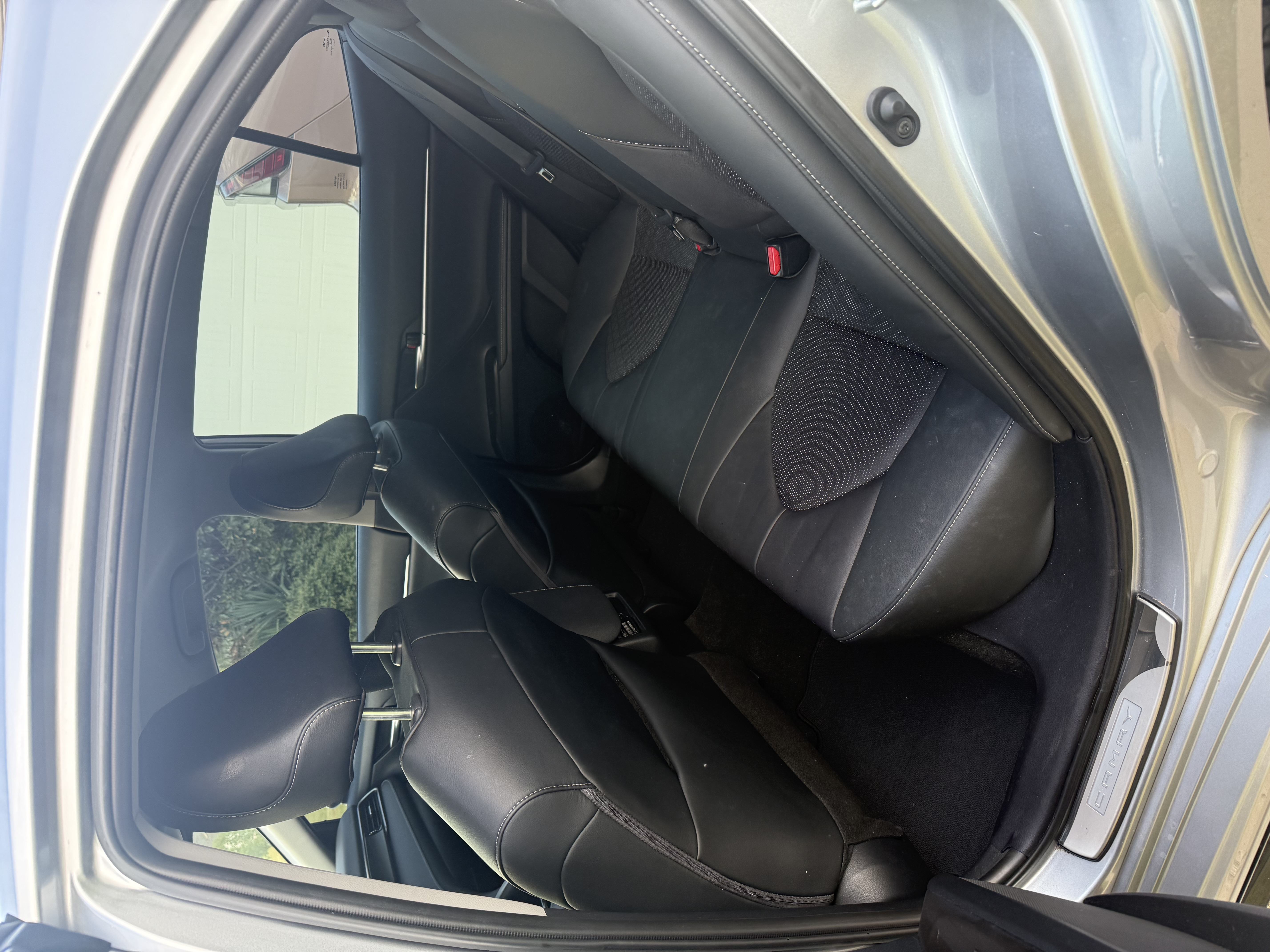 Used 2024 Toyota Camry XSE FWD image 5