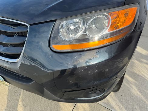 Used 2011 Hyundai Santa Fe GLS image 9