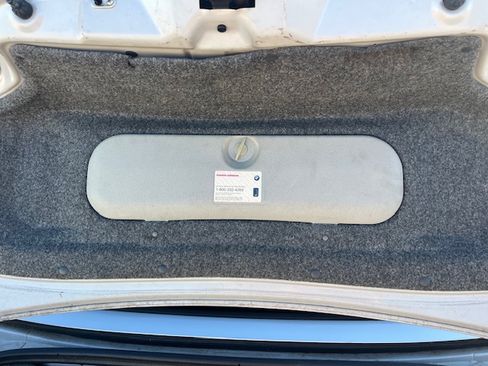 Used 1999 BMW 323i 323i Convertible 2D image 9