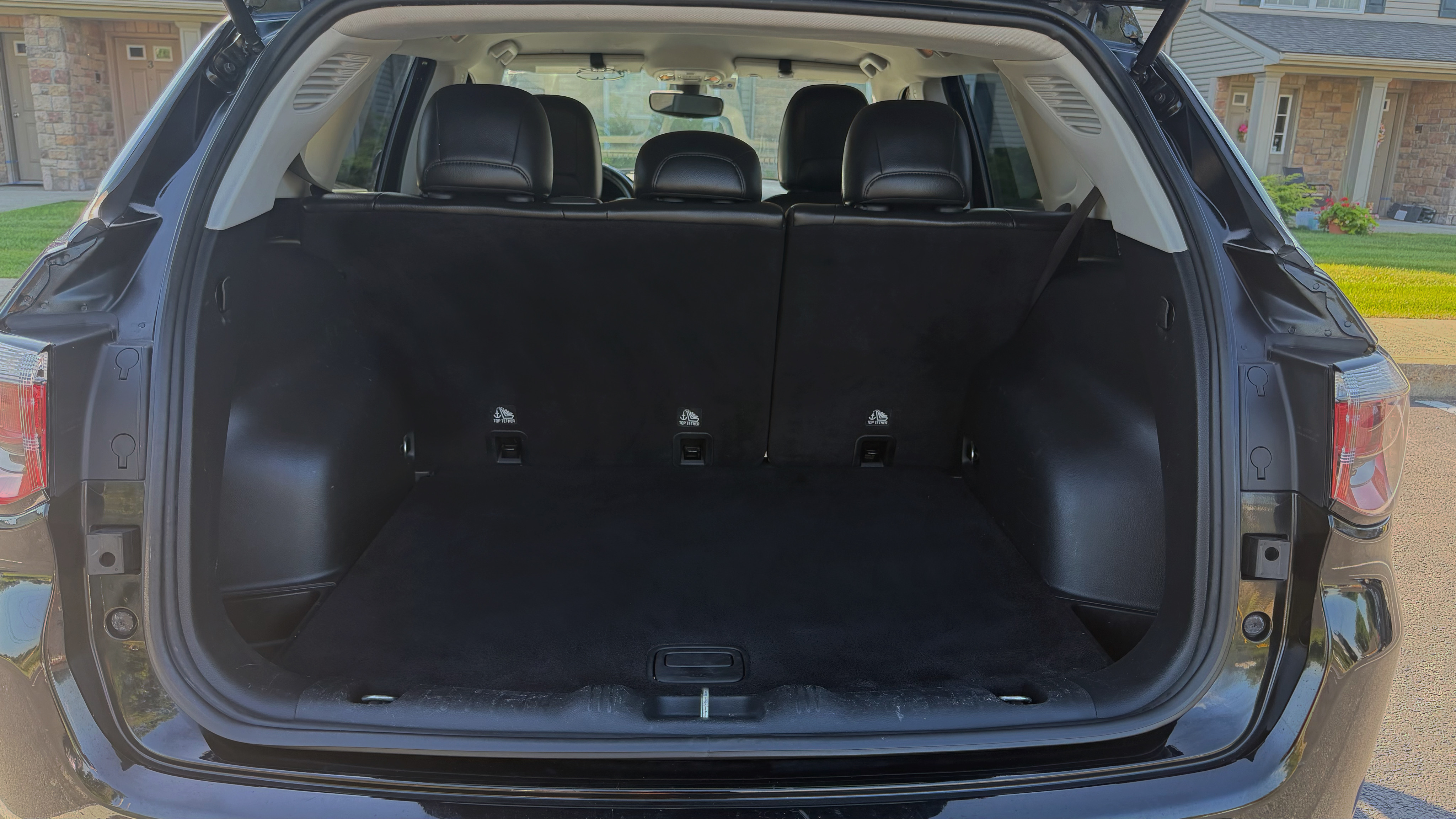 Used 2019 Jeep Compass Latitude w/ Popular Equipment Group FWD image 13