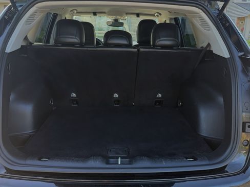Used 2019 Jeep Compass Latitude w/ Popular Equipment Group FWD image 13