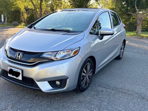 Used 2015 Honda Fit EX image 4