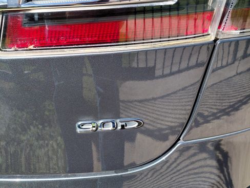 Used 2016 Tesla Model S 90D image 6