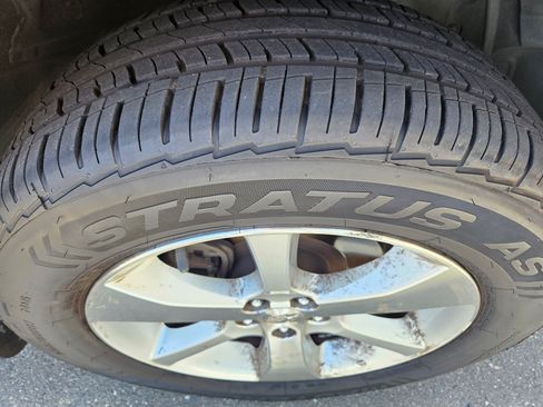 Used 2013 Subaru Outback 2.5i Limited w/ Moonroof Pkg AWD/4WD image 22