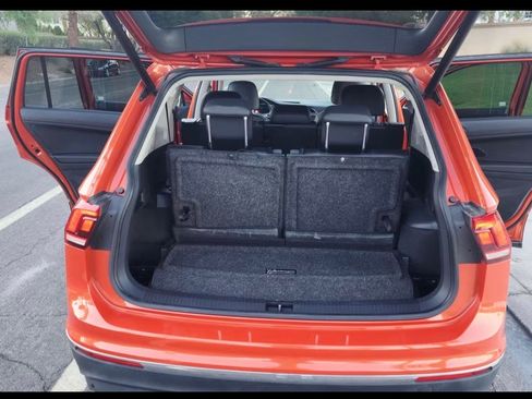Used 2019 Volkswagen Tiguan SEL image 9