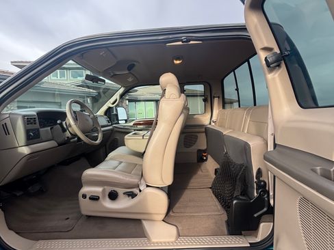 Used 2001 Ford F250 4x4 SuperCab Super Duty image 9