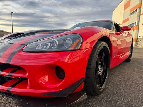 Used 2008 Dodge Viper SRT-10 w/ Competition Group image 9