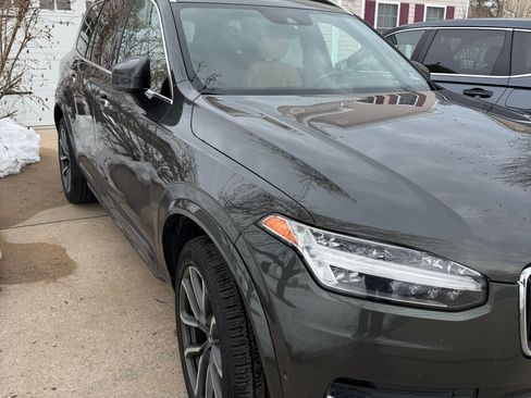 Used 2018 Volvo XC90 T6 Momentum w/ Convenience Package image 12