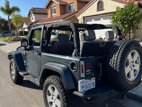 Used 2008 Jeep Wrangler Sahara w/ Dual Top Group image 4