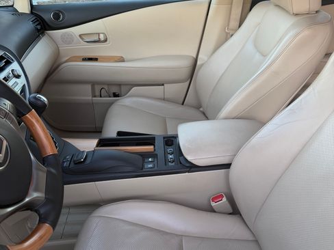 Used 2015 Lexus RX 450h AWD image 8