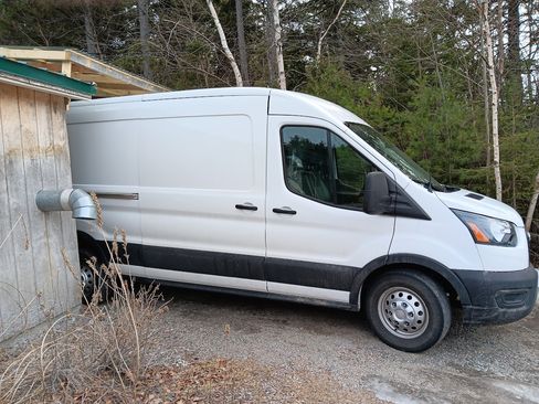 Used 2023 Ford Transit 250 Medium Roof AWD image 1