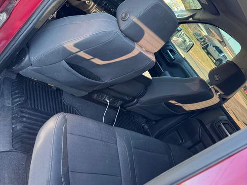 Used 2019 Chevrolet Silverado 1500 LT w/ Texas Edition image 14