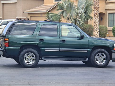 Used 2004 Chevrolet Tahoe LS w/ Safe And Secure Package image 12