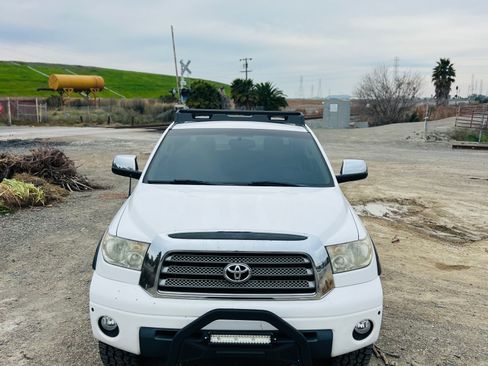 Used 2007 Toyota Tundra Limited image 9