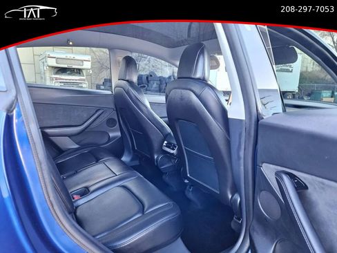 Used 2020 Tesla Model Y Long Range image 15