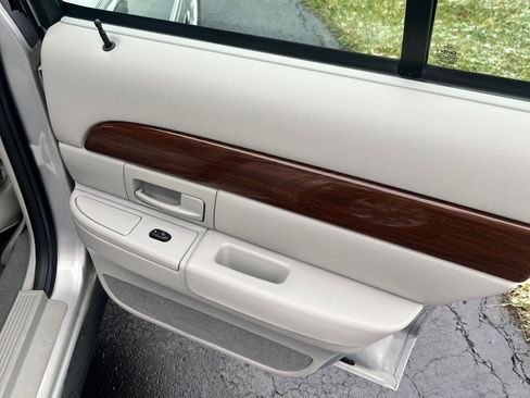 Used 2003 Mercury Grand Marquis LS image 15