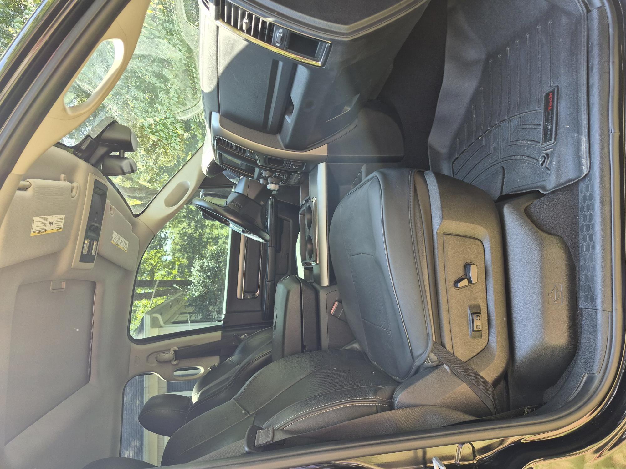 Used 2014 RAM 1500 Sport w/ Convenience Group RWD image 9