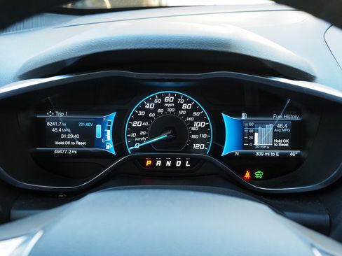 Used 2015 Ford C-MAX SEL w/ Equipment Group 302A image 21