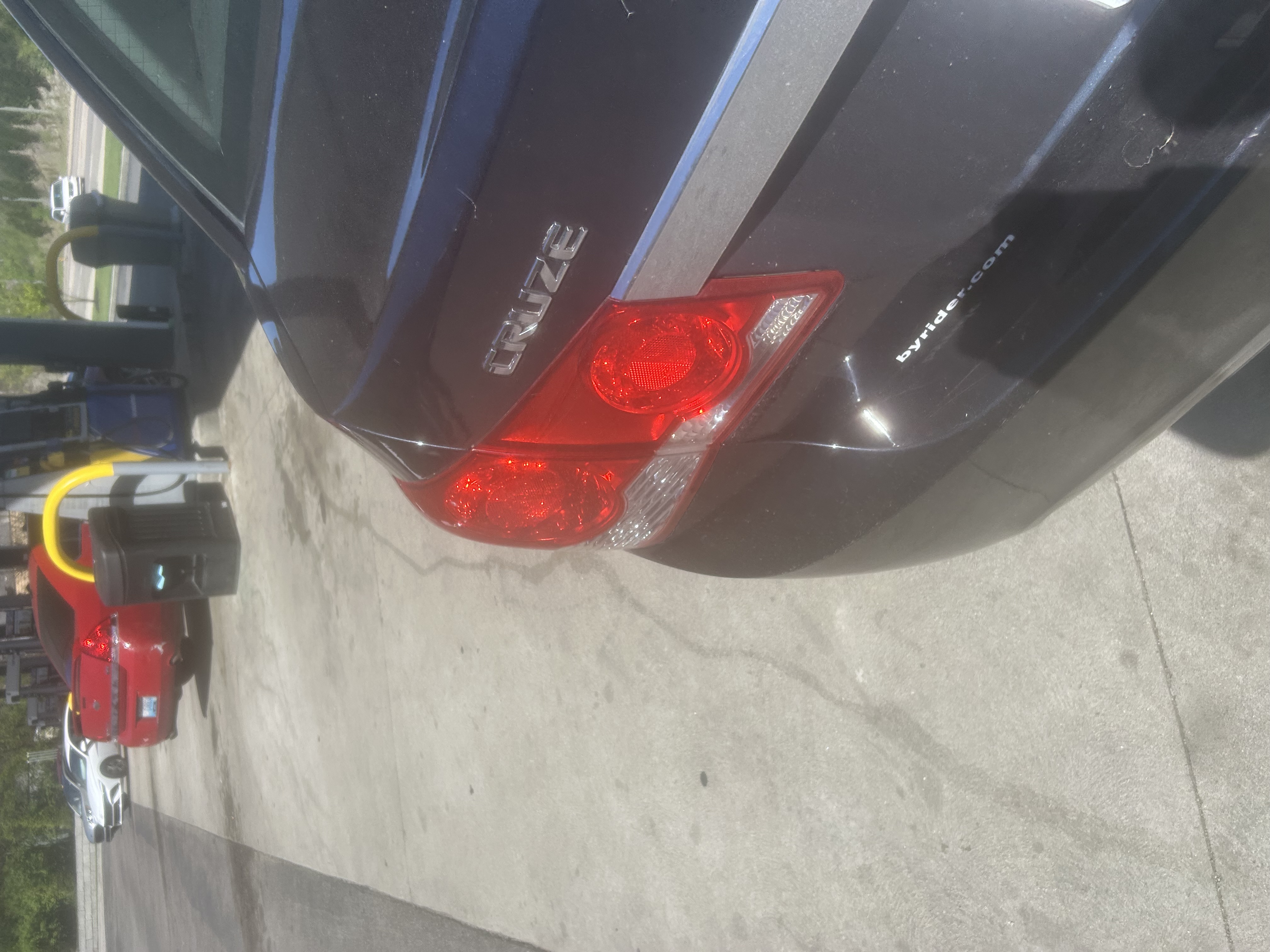 Used 2016 Chevrolet Cruze LS FWD image 9