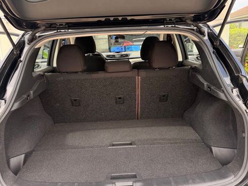 Used 2019 Nissan Rogue Sport S FWD image 6