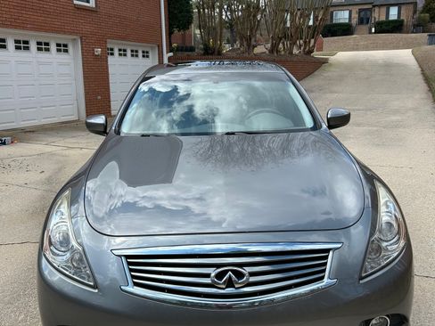 Used 2015 INFINITI Q40 Sedan 4D w/ Navigation Package image 16