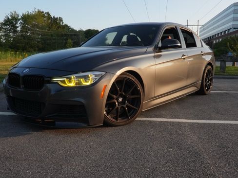 Used 2016 BMW 340i xDrive Sedan image 8