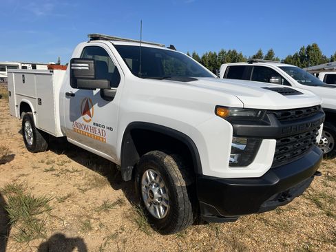 Used 2020 Chevrolet Silverado 2500 W/T w/ WT Convenience Package image 6
