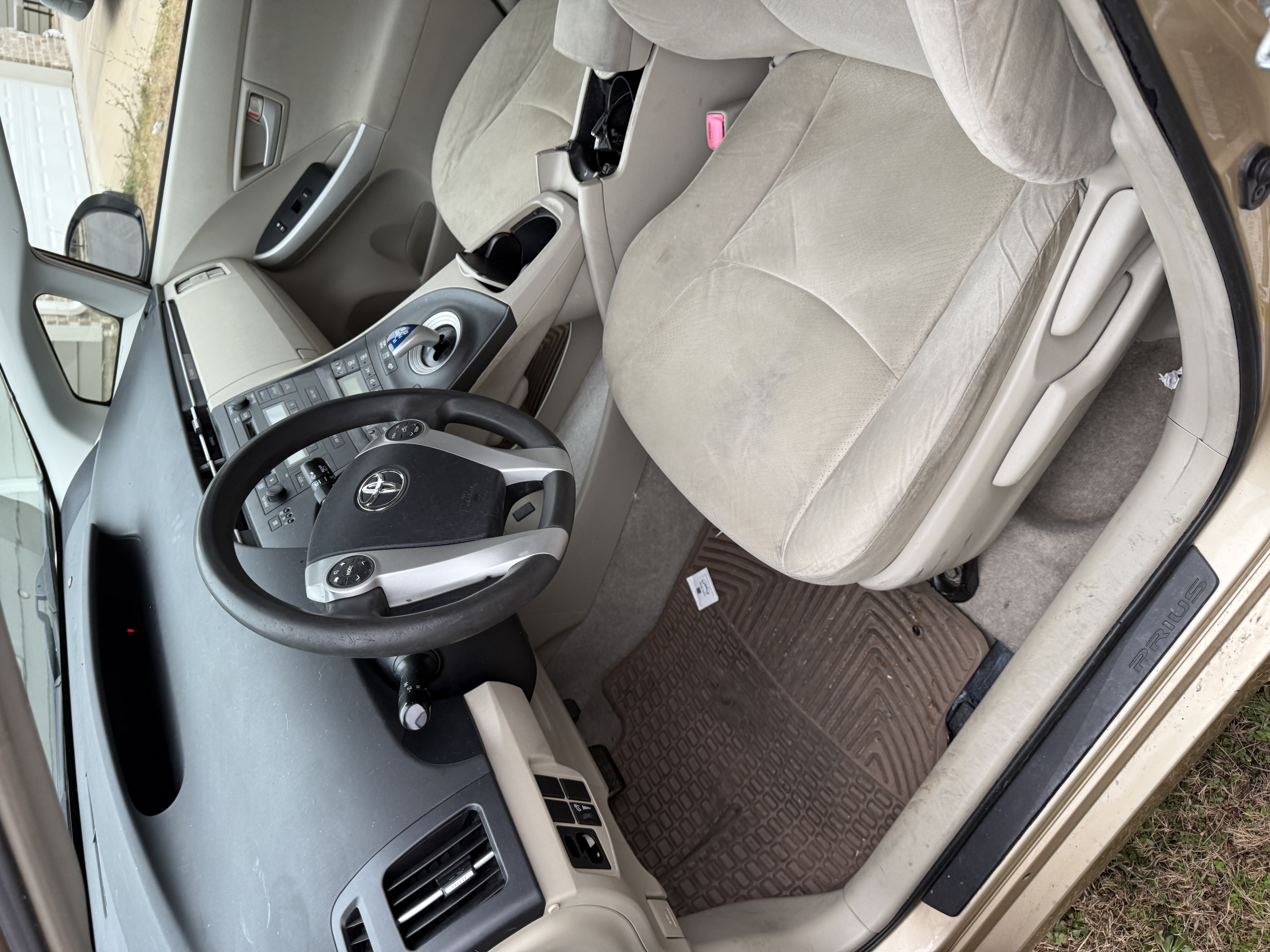 Used 2011 Toyota Prius Two FWD image 12