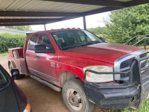 Used 2007 Dodge Ram 3500 Truck SLT image 2