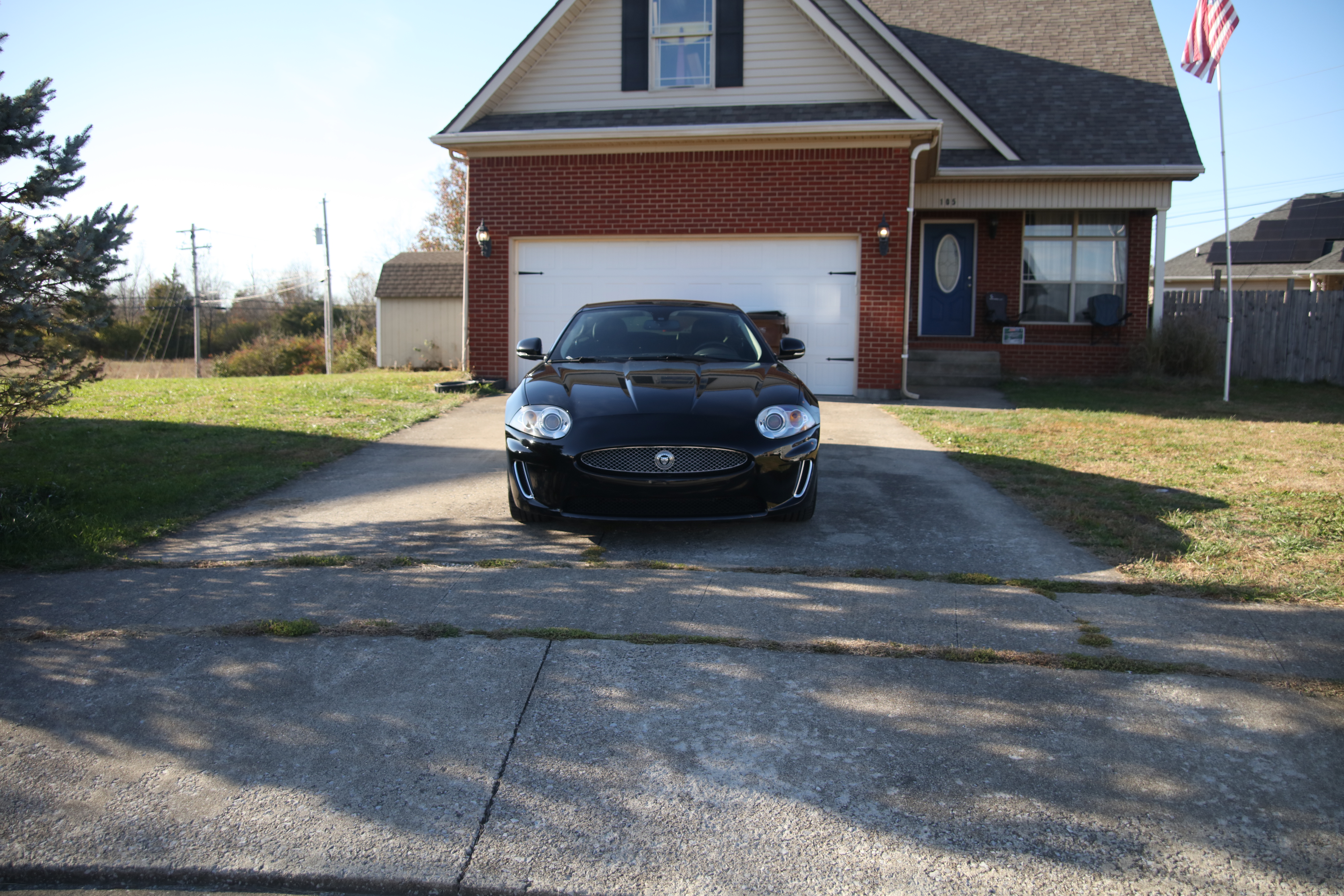 Used 2010 Jaguar XK Coupe RWD image 6