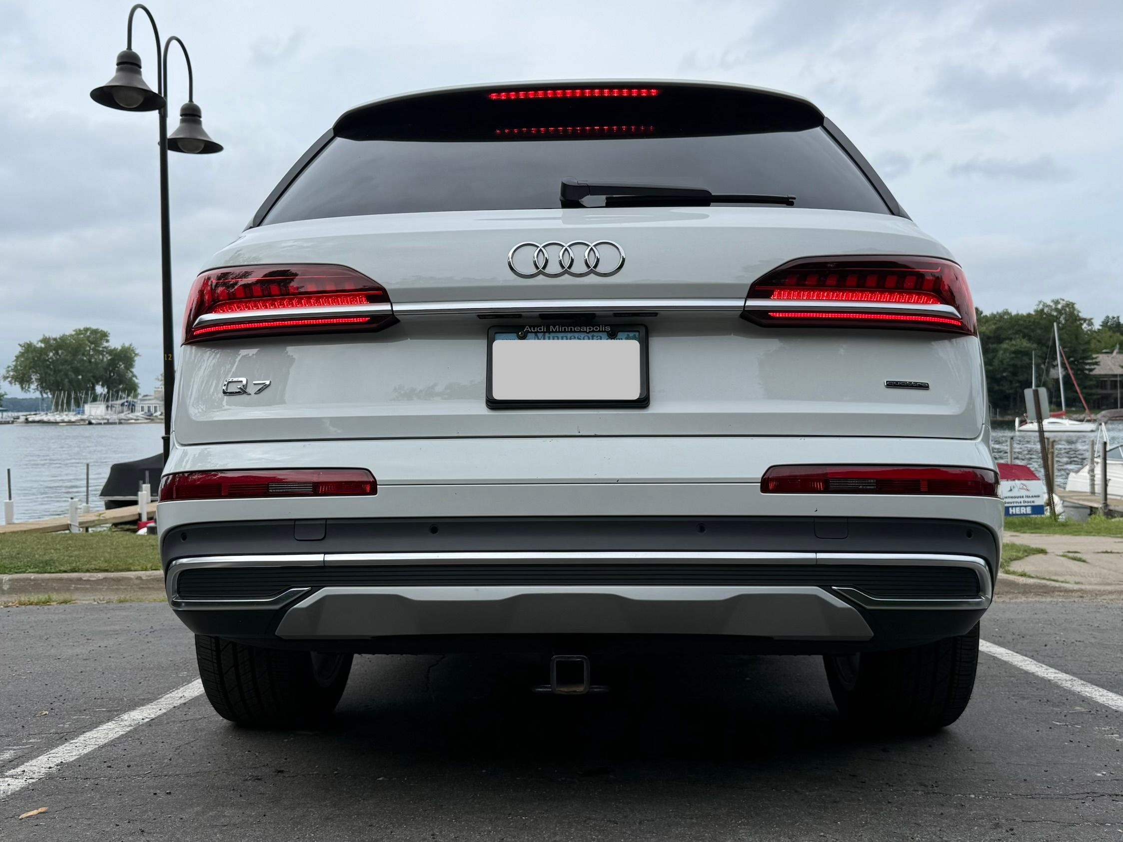 Used 2022 Audi Q7 3.0T Premium Plus w/ Premium Plus Package AWD/4WD image 11