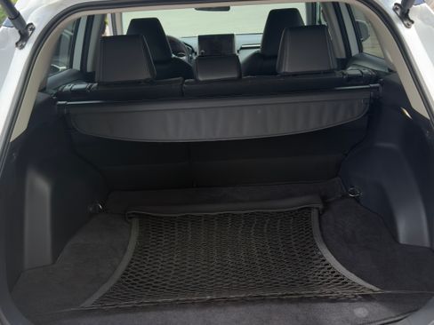 Used 2024 Toyota RAV4 XLE Premium AWD/4WD image 5